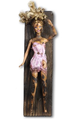 N°105: Barbie à la robe rose 
						Création 2026
						Auteur : Loïc Jugue