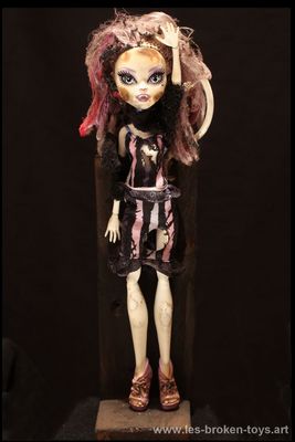 Doll 3, création 2025, hauteur  cm
