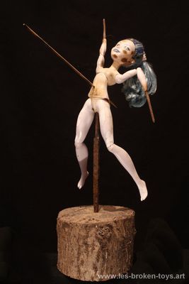 From Hell, création 2022, hauteur 42 cm