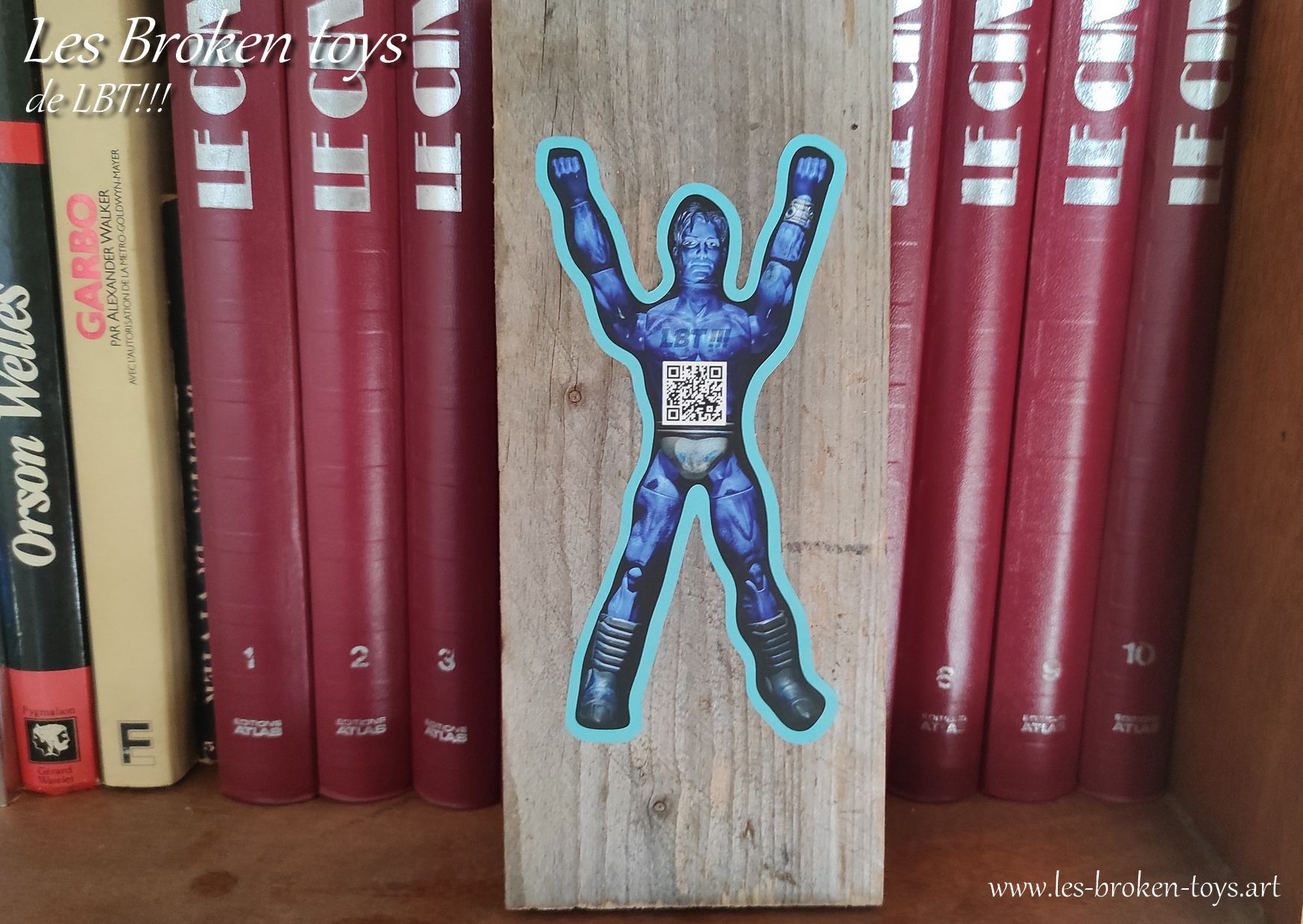 Street art Les stickers Broken Toys X MAN 